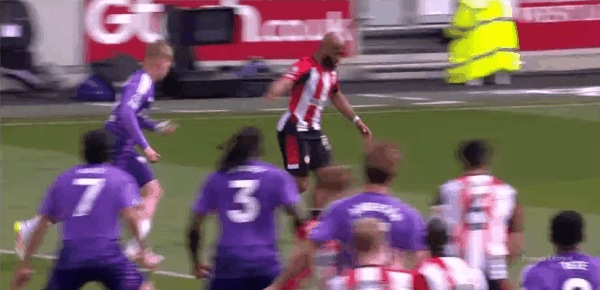 英超半场:维萨1射1传,姆贝乌莫、希门尼斯破门,布伦特福德2-1富勒姆