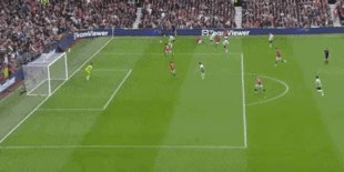 1710693089398089471.gif 【足总杯】阿马德绝杀+脱衣染红,曼联加时4-3利物浦