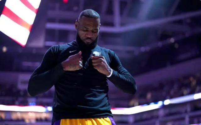 1701845726352012873.png 电竞比分网-31+11+5抢断!单场淘汰赛,你永远可以相信詹姆斯