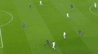 1676584217705054070.gif 电竞比分网-【欧联杯】拉菲传射,拉师傅破门造乌龙,巴萨2-2曼联