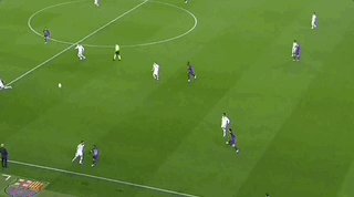 1676584324557094947.gif 电竞比分网-【欧联杯】拉菲传射,拉师傅破门造乌龙,巴萨2-2曼联